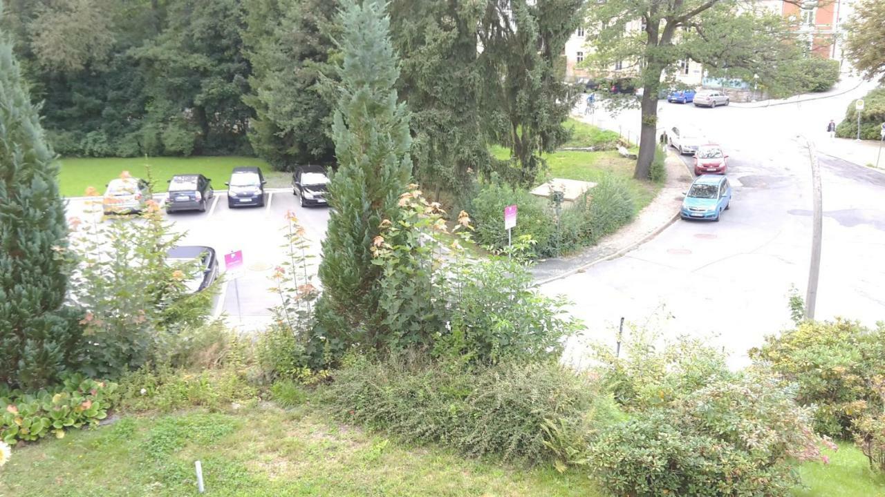Ferienwohnungen Villa Goldbrunnen Bad Elster Luaran gambar